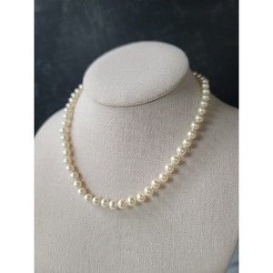 Vintage Faux Pearl Beaded Choker Necklace